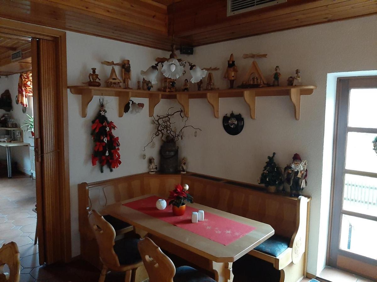 Gasthof Zum Doehlerwald Klingenthal Exterior foto